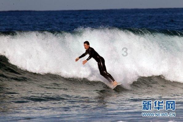 逃出魔术师的房间